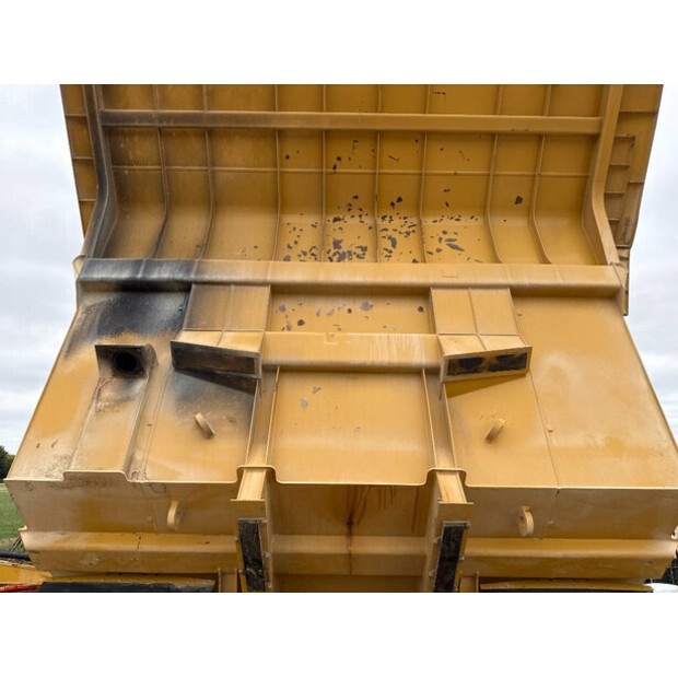 2012 Caterpillar 777G-42273479