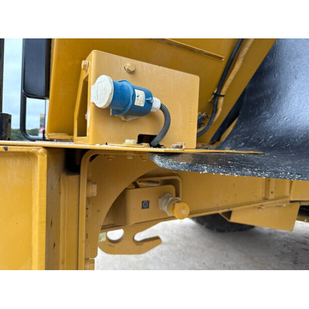2012 Caterpillar 777G-42273485