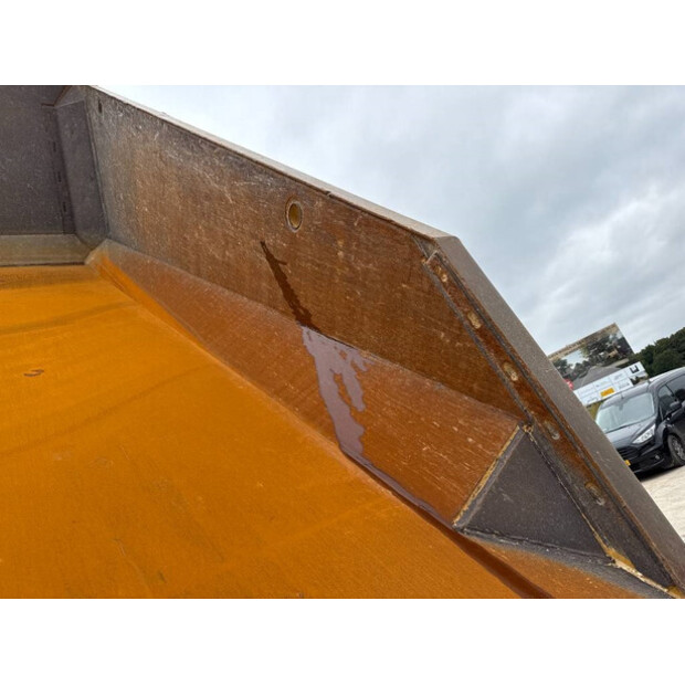2012 Caterpillar 777G-42273494