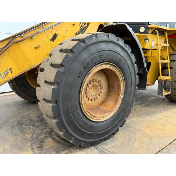 2009 كاتربيلر 930H-42273525