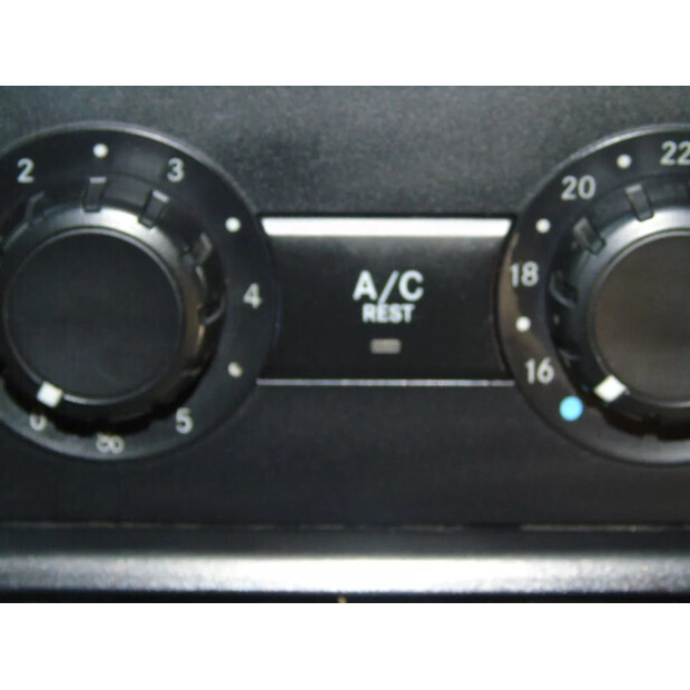 2013 مرسيدس بنز Actros 1842-42273835