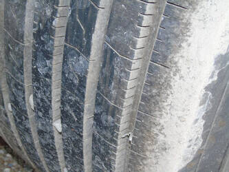 2005-floor-others-1317053-42273989