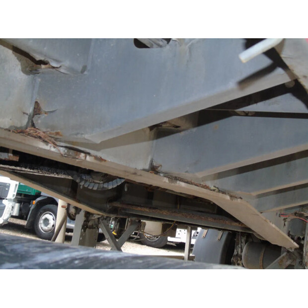 2005 Floor OTHERS-42273992