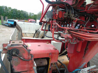 2005-floor-others-1317053-42274009