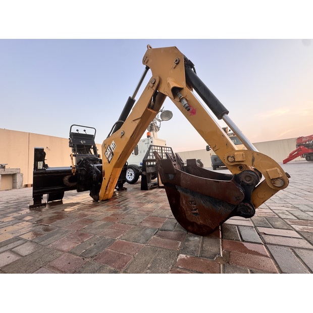 BACKHOE LOADERS Caterpillar Used Part No.: BH27-42274679