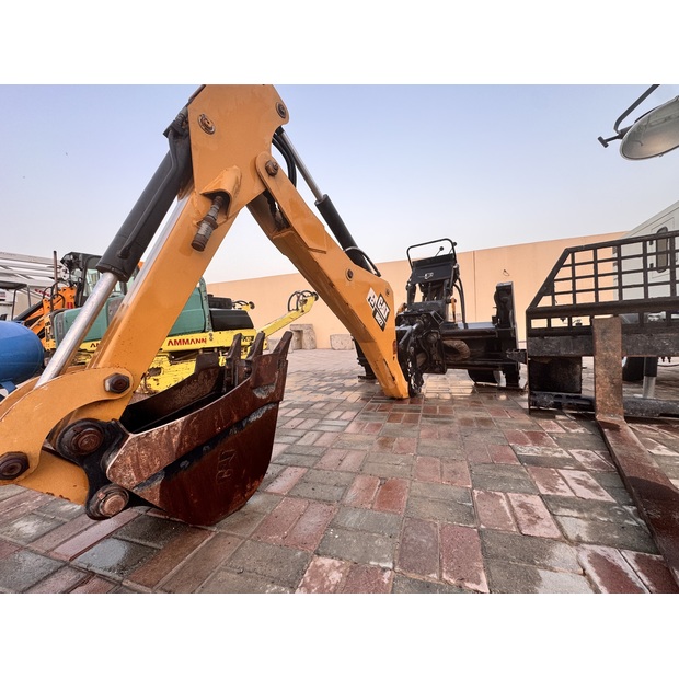 BACKHOE LOADERS Caterpillar Used Part No.: BH27-42274680