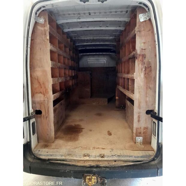 2014 NISSAN NV400-42287541