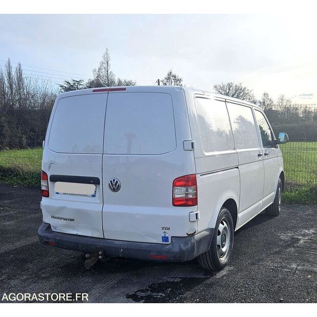 2013 Volkswagen T5-42287570