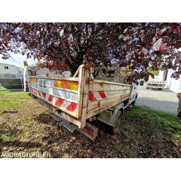 2000 Renault Mascott-42287761