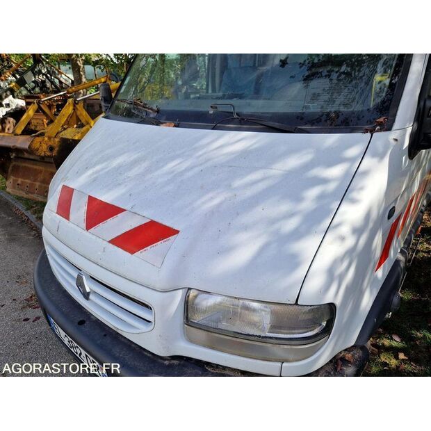 2000 Renault Mascott-42287762