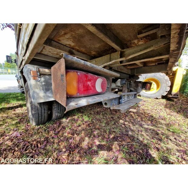 2000 Renault Mascott-42287779