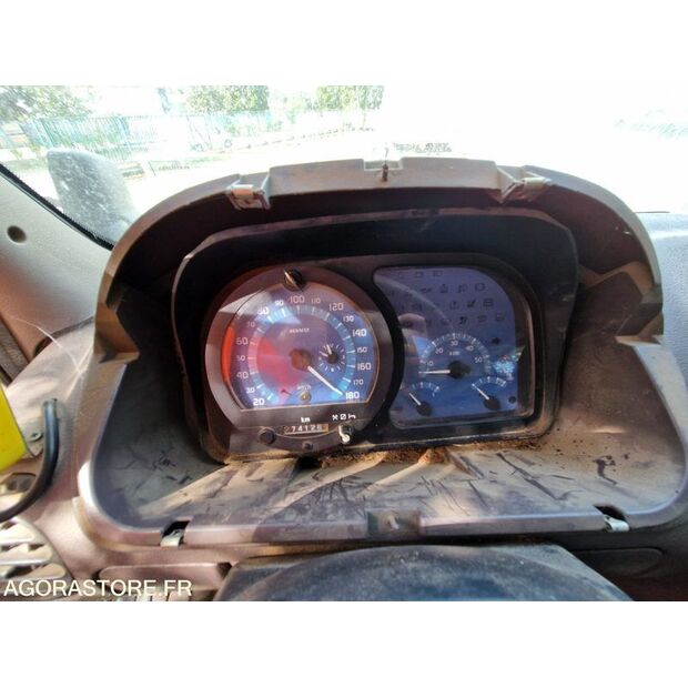 2000 Renault Mascott-42287792