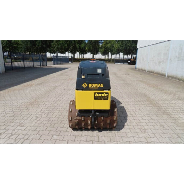2025 BOMAG BMP 8500-42288076