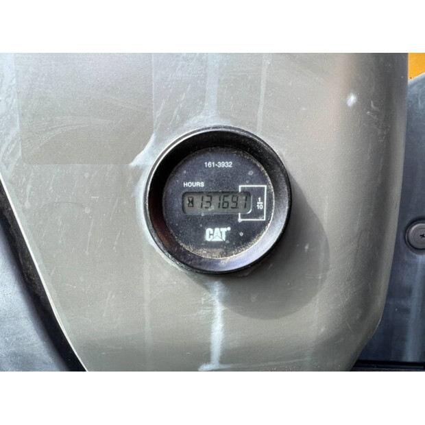 2010 كاتربيلر 323D LN-42288389