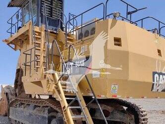 صورة ل حفارات 2013 كاتربيلر 6018ACFC