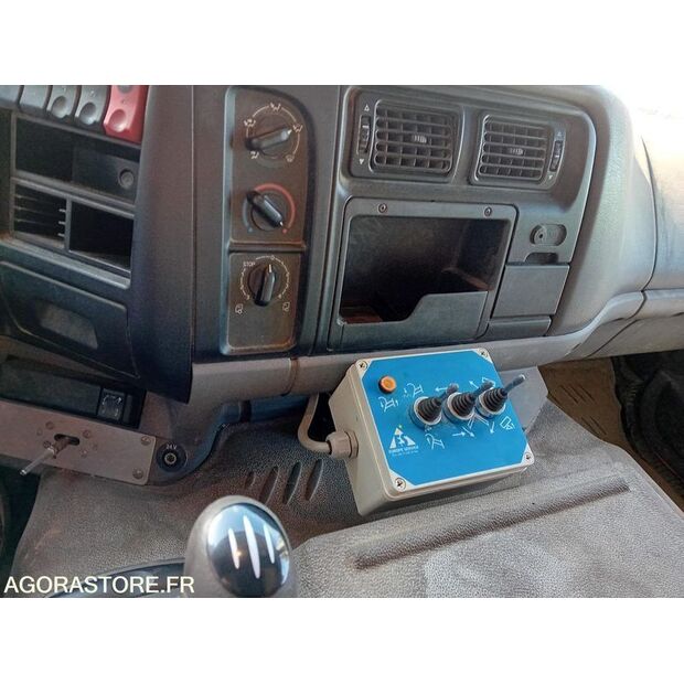 2002 Renault Kerax-42300650