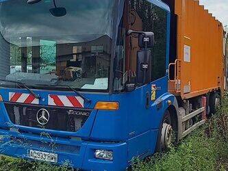 Image for Waste Trucks 2009 Mercedes-Benz 2633