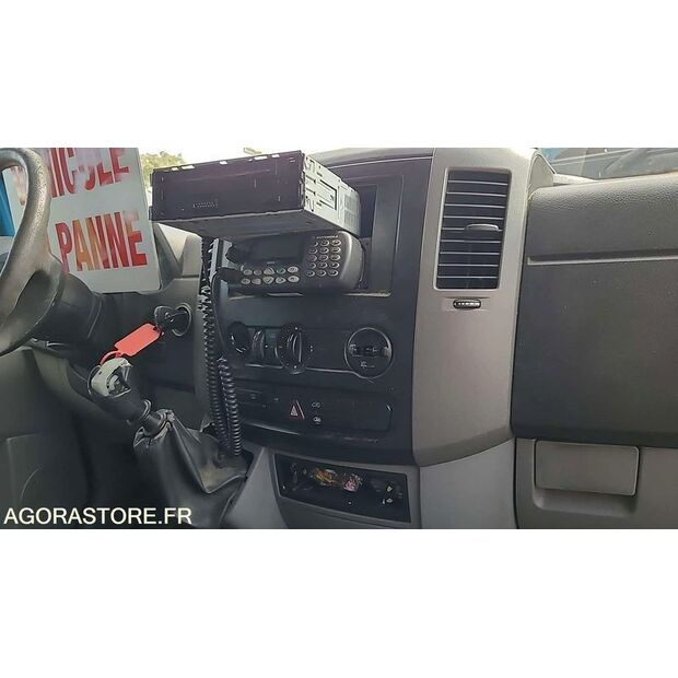 2009 Mercedes-Benz SPRINTER-42300848