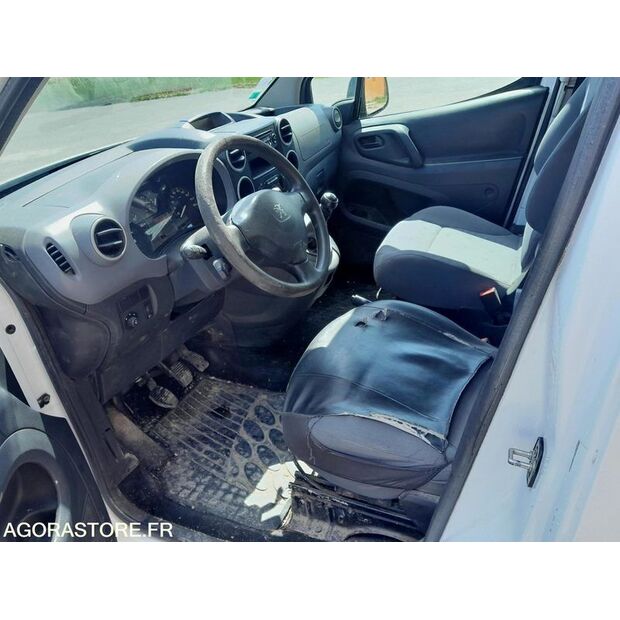 2014 Peugeot PARTNER-42301017