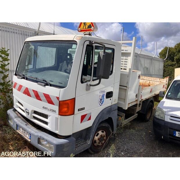 2006 NISSAN Atleon-42301231