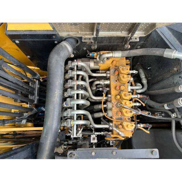 2017 Caterpillar M318F-42302018