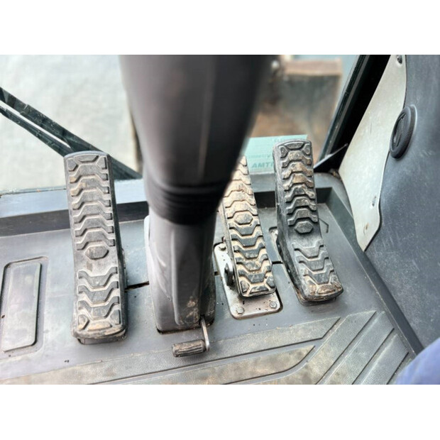 2017 Caterpillar M318F-42302041