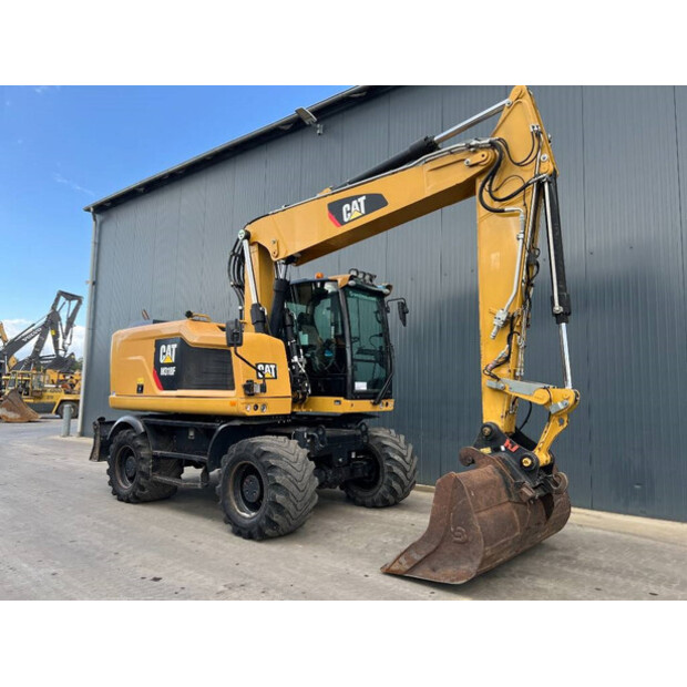 2017 Caterpillar M318F-42302046
