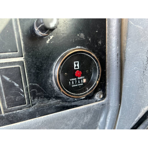 2004 Volvo L60E-42302074