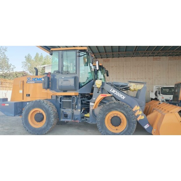 2022 XCMG LW300KN-42302829