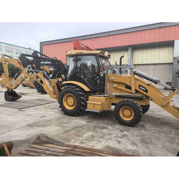 2021 Caterpillar 420F-42304234