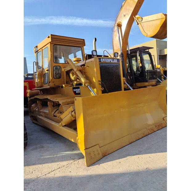 2019 Caterpillar D6D-42304280