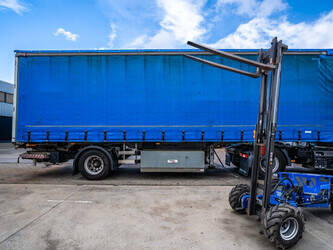 Image for CURTAINSIDER TRAILERS 2017 Lecitrailer CITY for Sale in Belgium