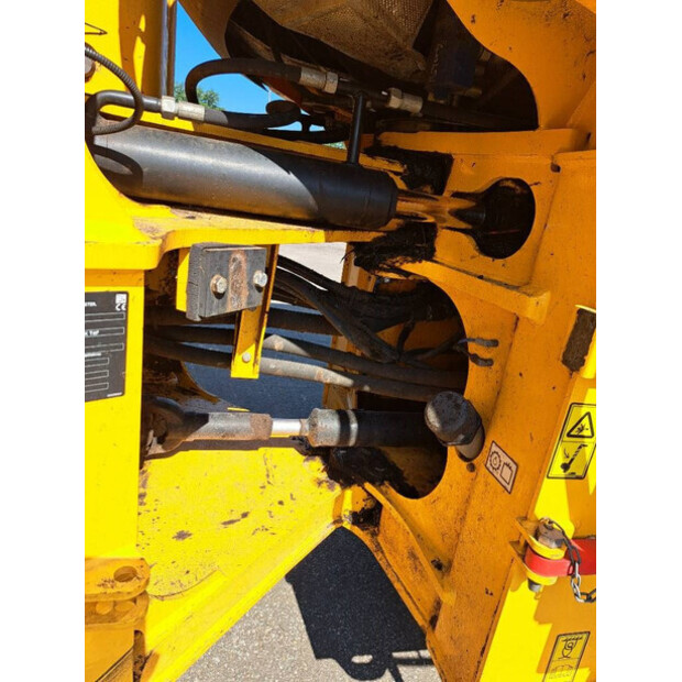 2017 JCB 427ZX-42305075