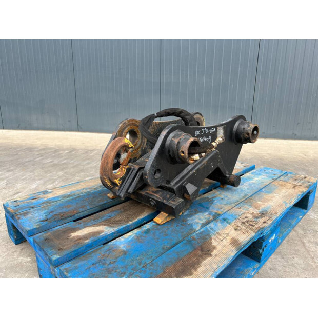 2021 فيراكتيرت CW10-42305508
