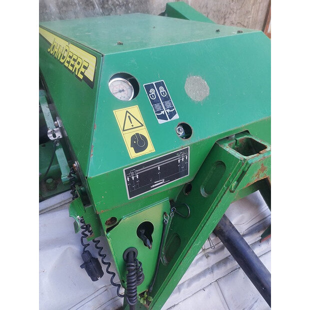 JOHN DEERE 131-42313889