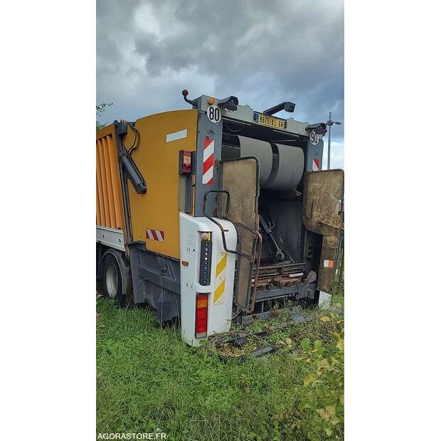 2001 Renault PREMIUM-42318753
