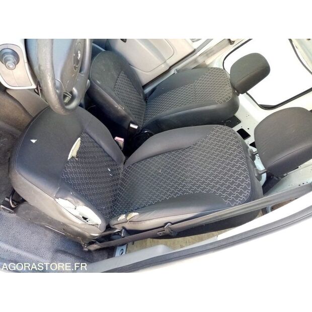 2010 رينو Kangoo-42318848