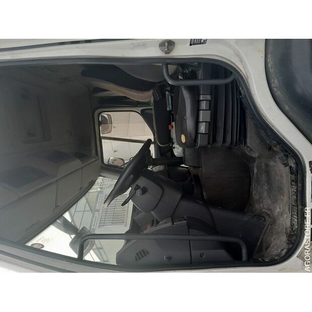 2009 Renault PREMIUM-42318937