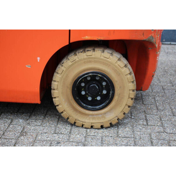 2018 Toyota 8FBMT50-42320004