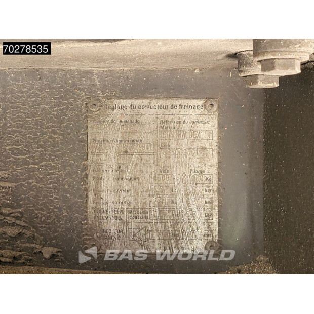 2015 Lamberet Carrier Vector 1550-42320354