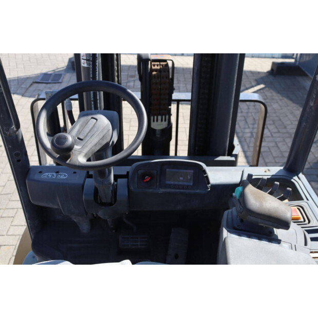 Caterpillar 2EP8000-42320378
