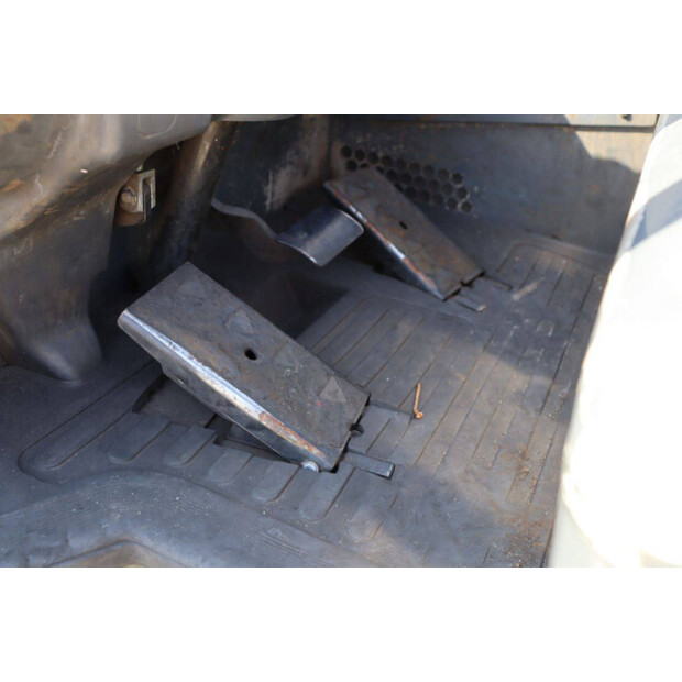 Caterpillar 2EP5000-42320664