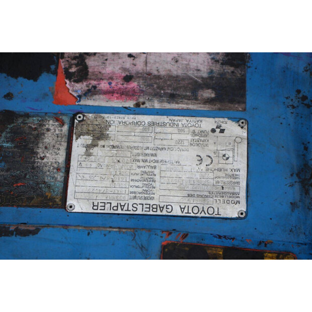 2003 Toyota 5FBE15-42320723