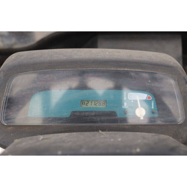 2004 Toyota 42-7FGF25-42321089