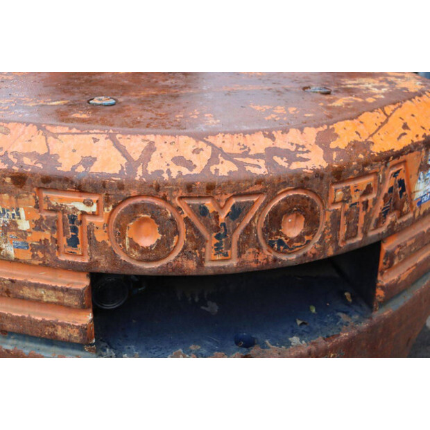 Toyota 5FD25-42321215