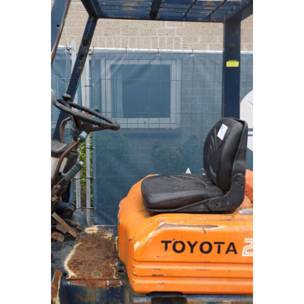 Toyota 5FD25-42321218