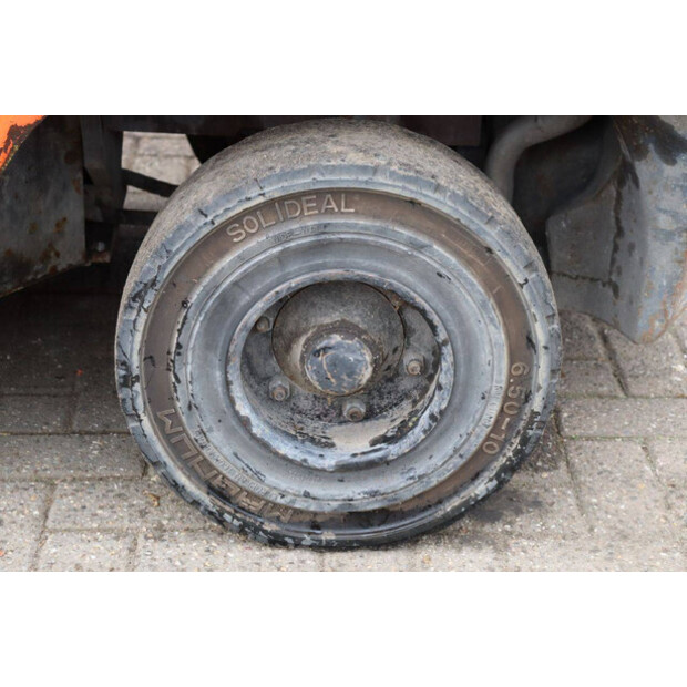 2002 Toyota 02-7FDF30-42321289