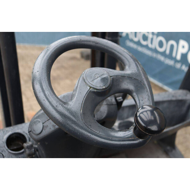 2015 Linde H20D-02/600-42321372