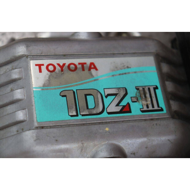 2009 تويوتا 02-8FDF25-42321788