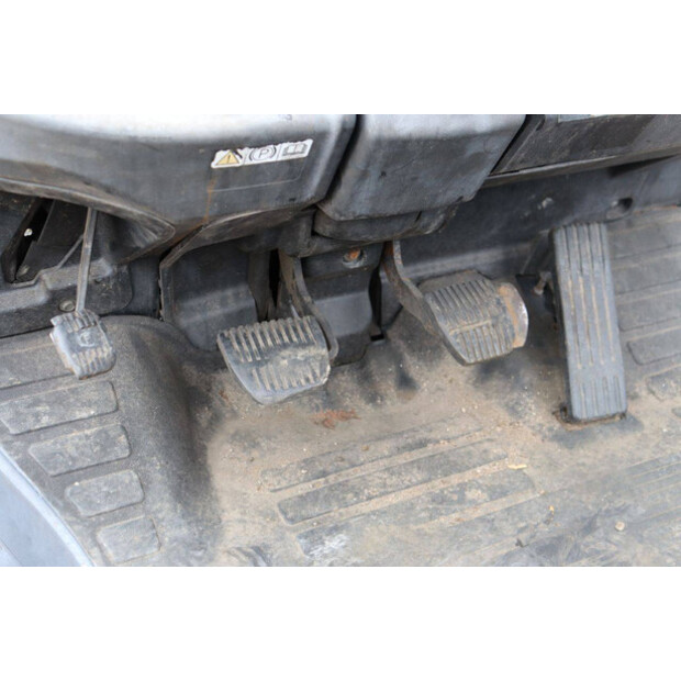 2013 Toyota 02-8FDF18-42321927